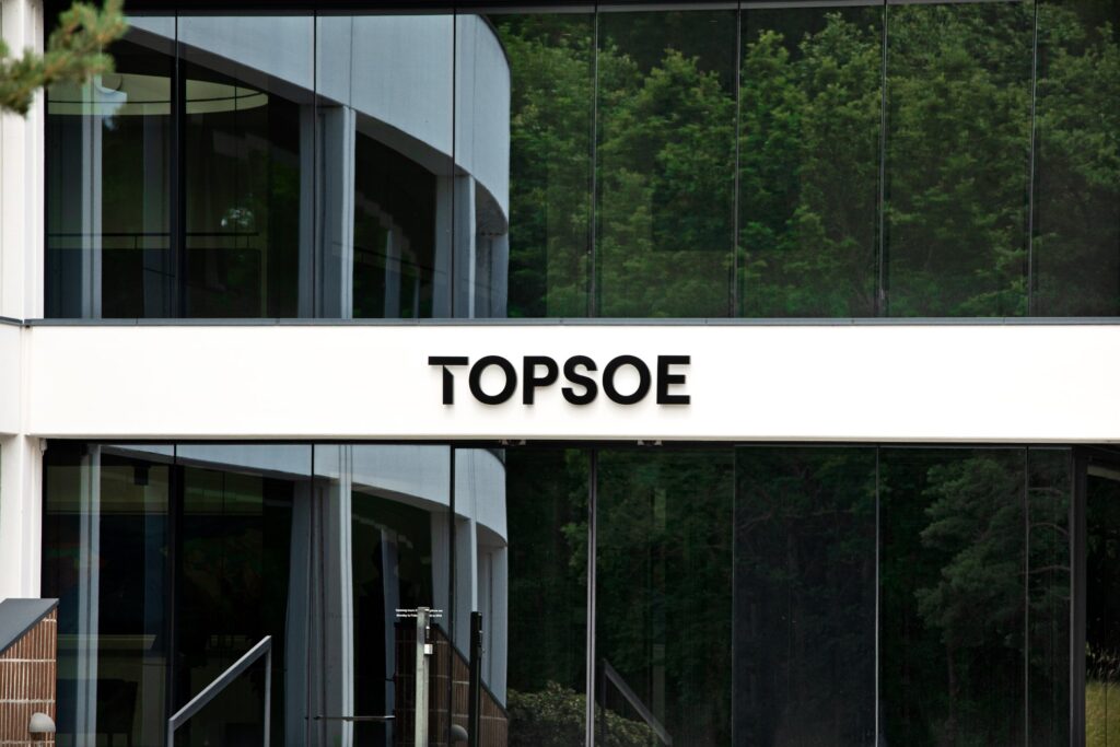 Topsoe ensures market position with knowledge retention